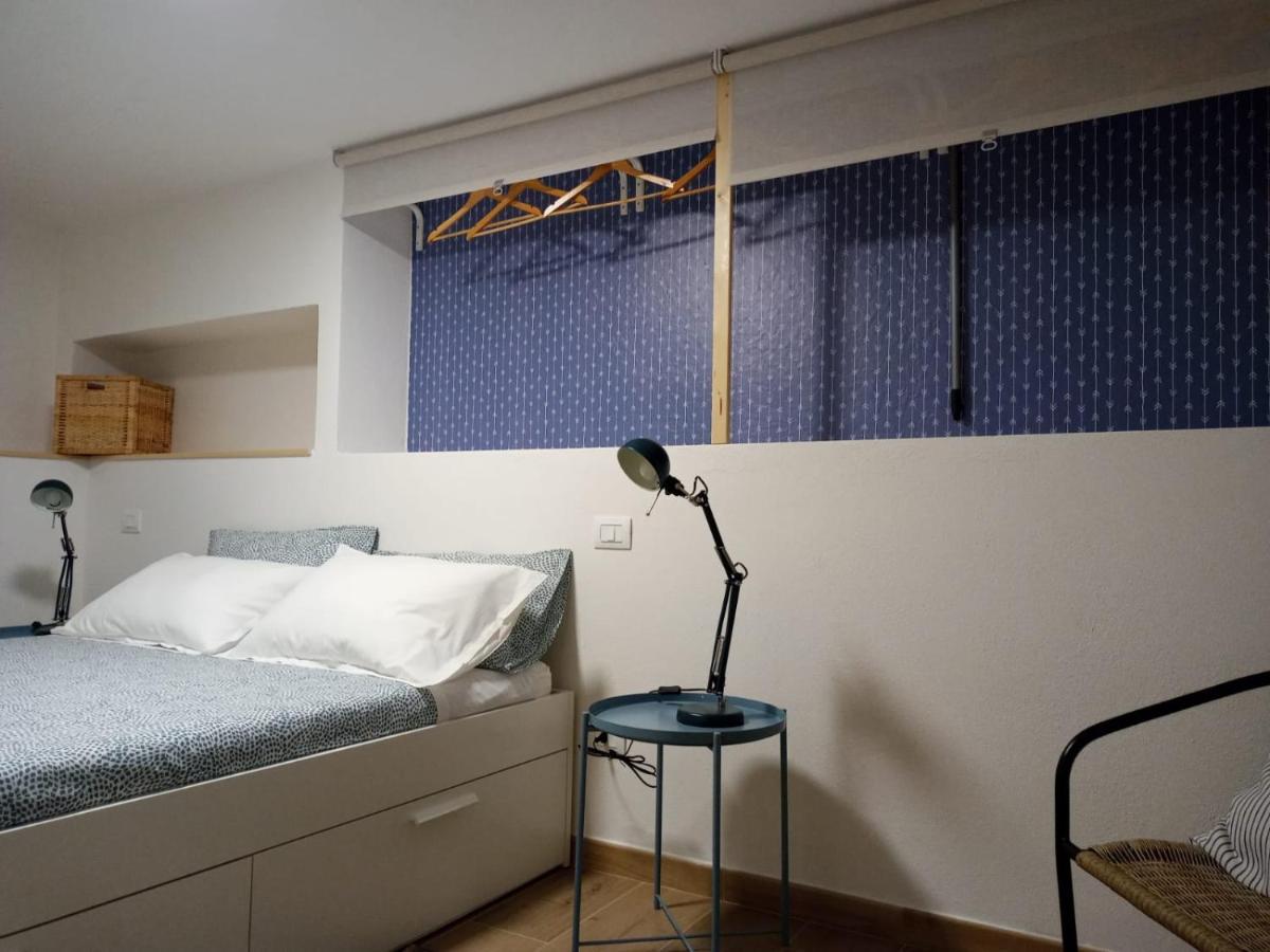 Vacanze Nella Casetta Pula Exteriör bild