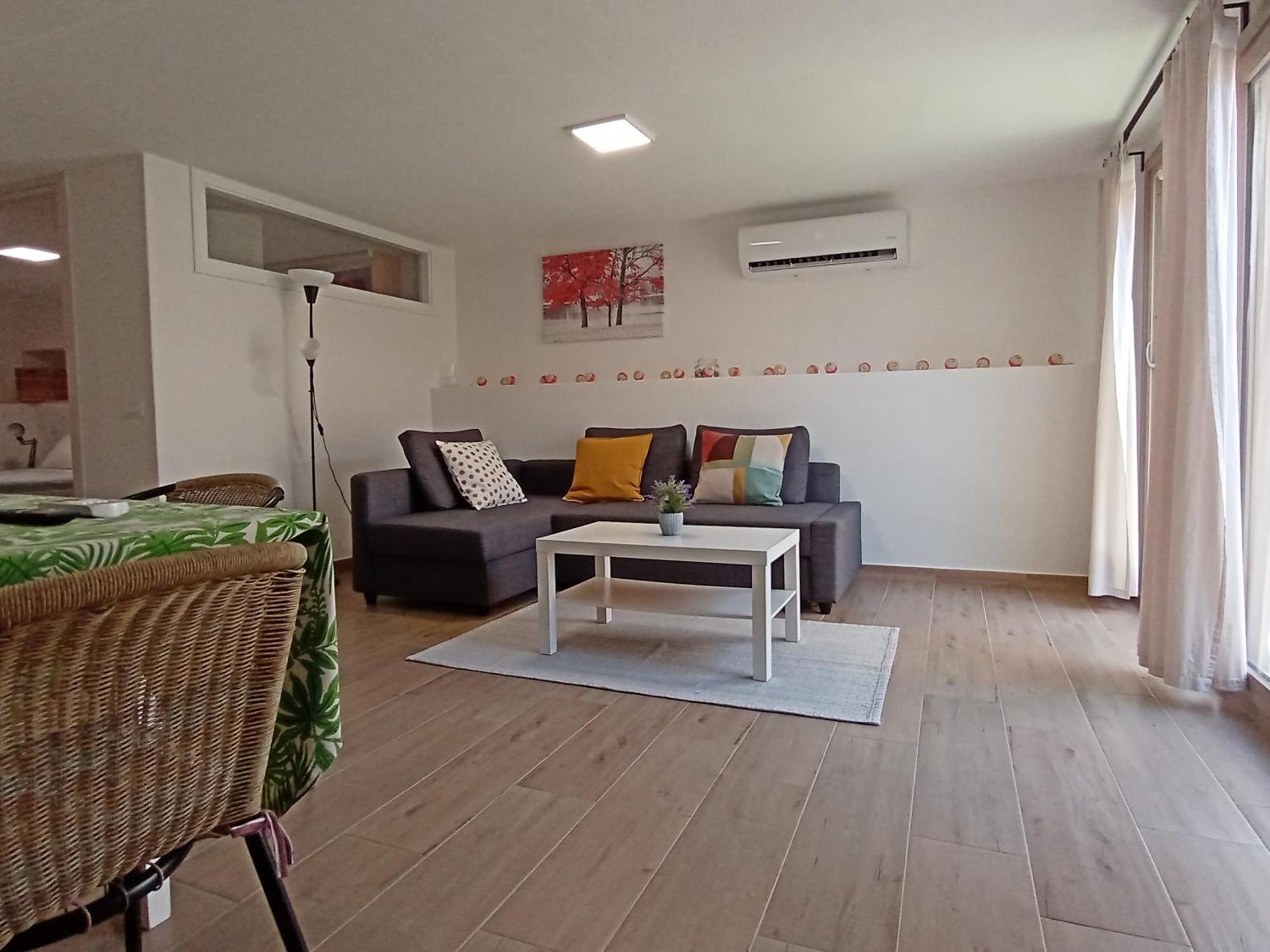 Vacanze Nella Casetta Pula Exteriör bild