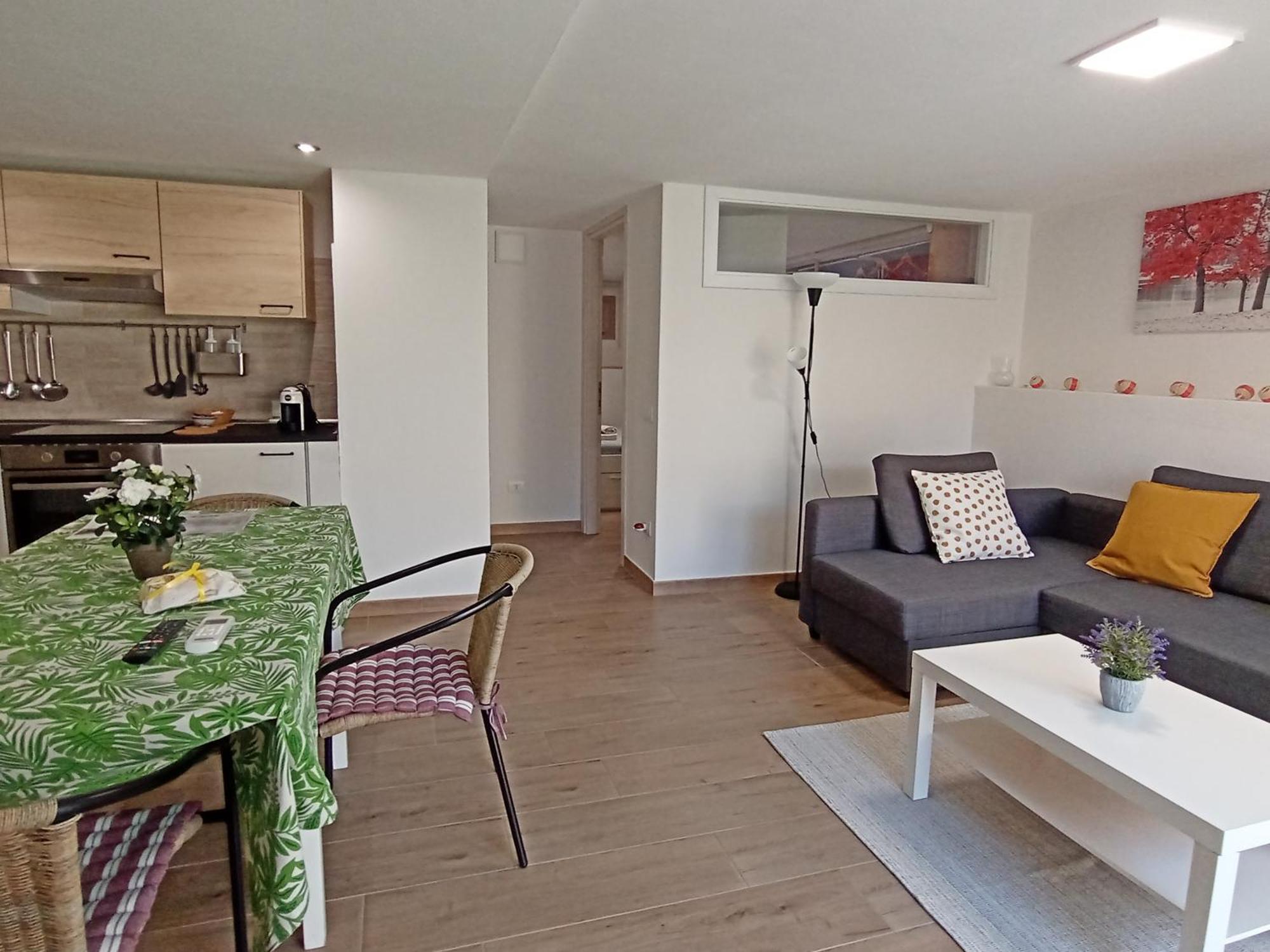 Vacanze Nella Casetta Pula Exteriör bild